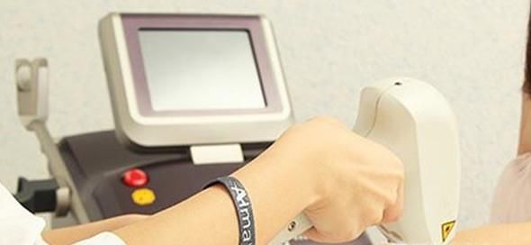 �Ȼ���ë����ô�ѵ���ȫ