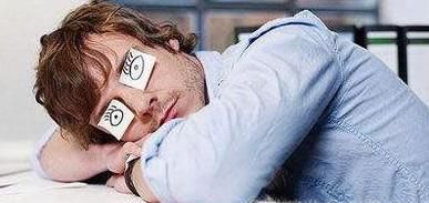 90��˯�߱���˵��ʲô����