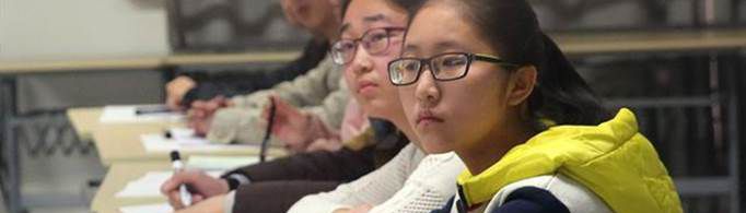 ���и�����������ôȷ���ģ�