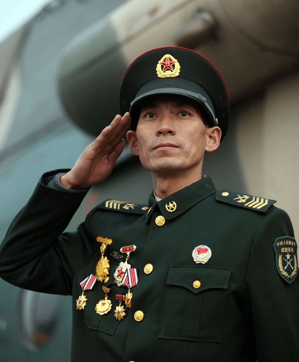 һ����ʿ���൱��ʲô����