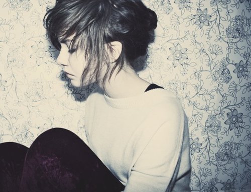 ����һ�κ쳾���� ��