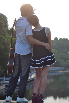 �K�y������Y