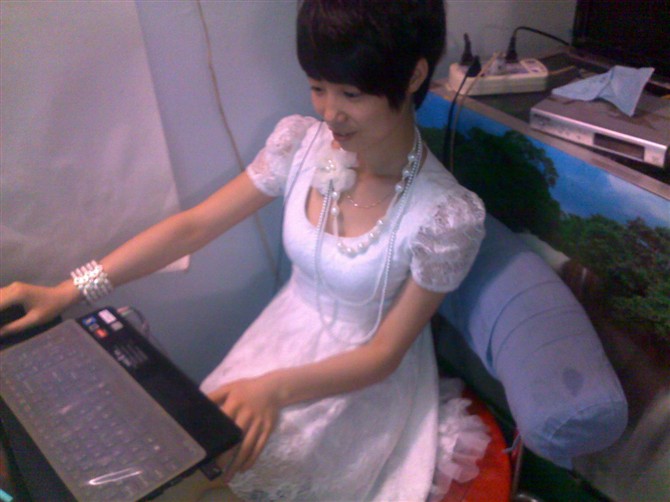 ������ֻ��һЦ����