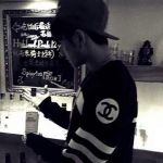 ��Ĭ��Ȼ���뿪��