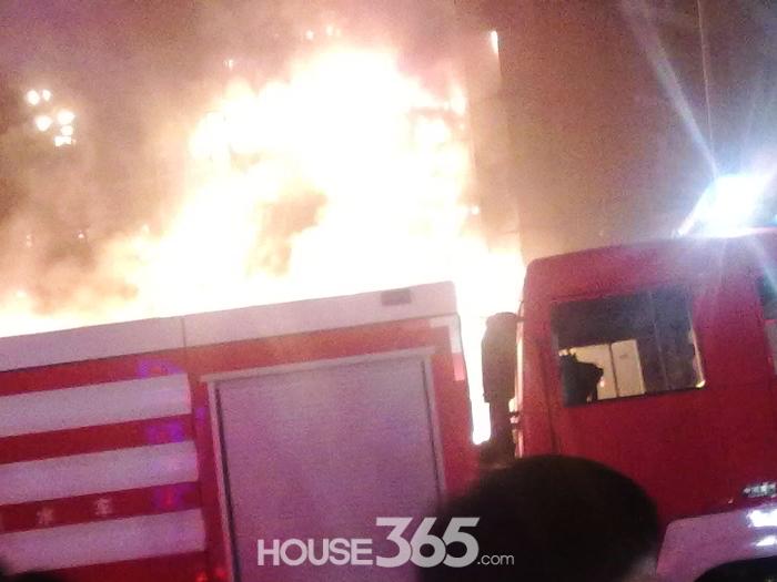 �ֳ���ͼ:������������������㳡���� ���6Сʱ��δ����