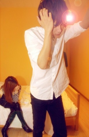 ������������ֻ��꼻�һ�֣�����ȴ�����غ�