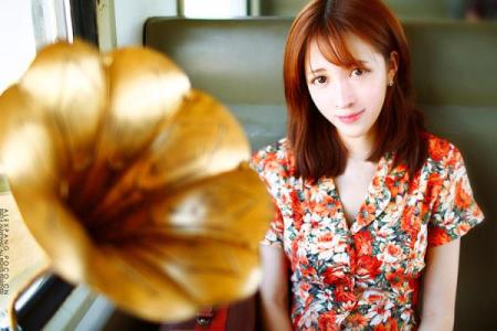 ����Ʊ��ʱ����Զ����׼