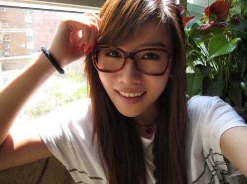 �ж����˰������ռ���������������