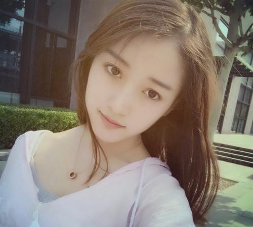 ����е�������